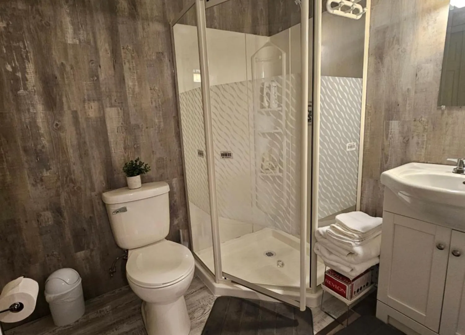 Quad-Ks Cozy & Private Guest Suite Halifax
